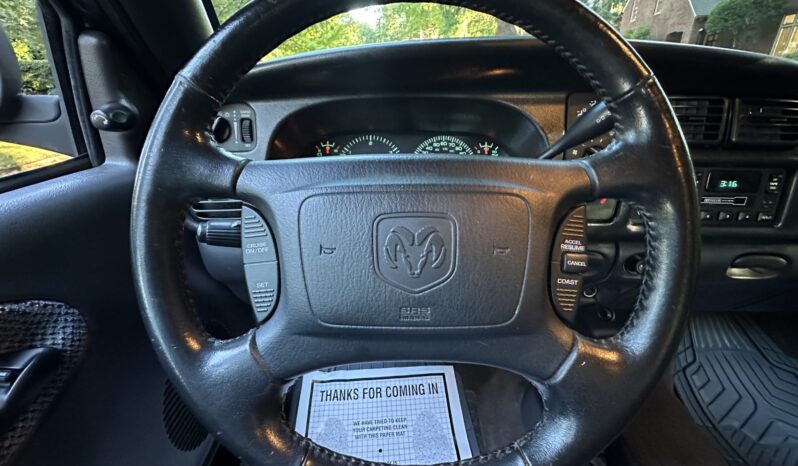 								2002 Dodge Ram 2500HD SLT Quad Cab 4×4 Cummins full									