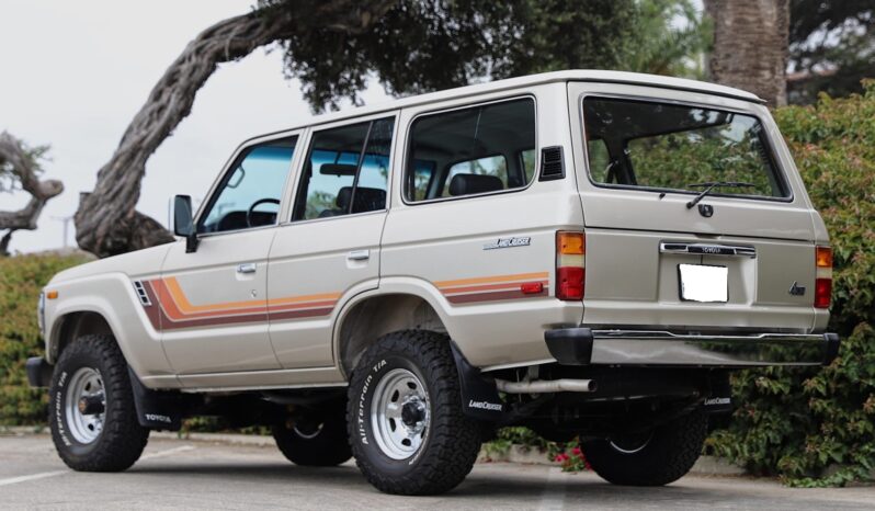 								1990 Toyota Land Cruiser FJ62 full									
