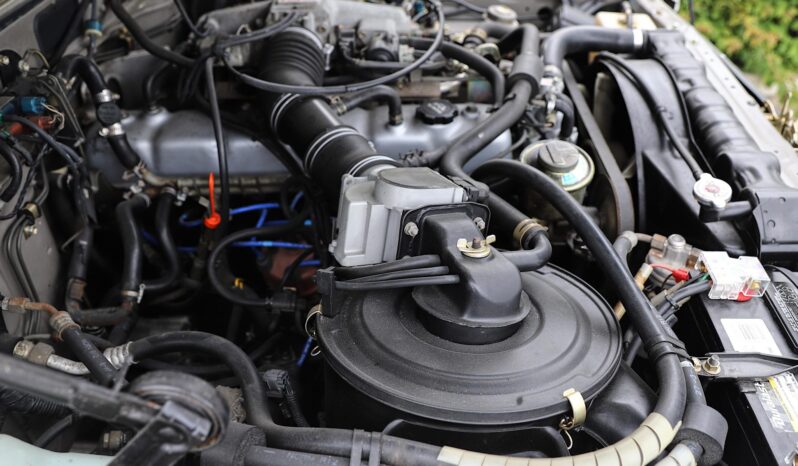 								1990 Toyota Land Cruiser FJ62 full									