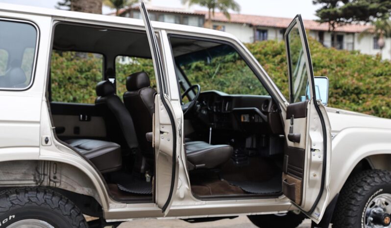 								1990 Toyota Land Cruiser FJ62 full									