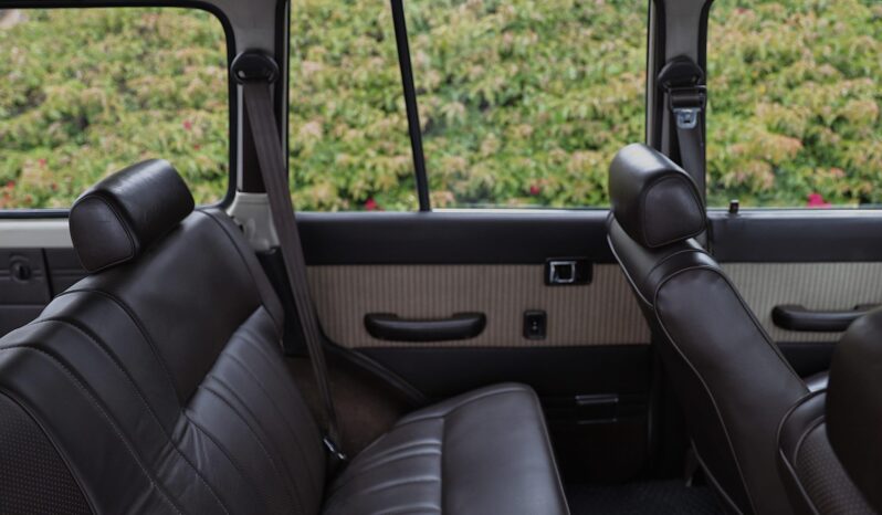 								1990 Toyota Land Cruiser FJ62 full									