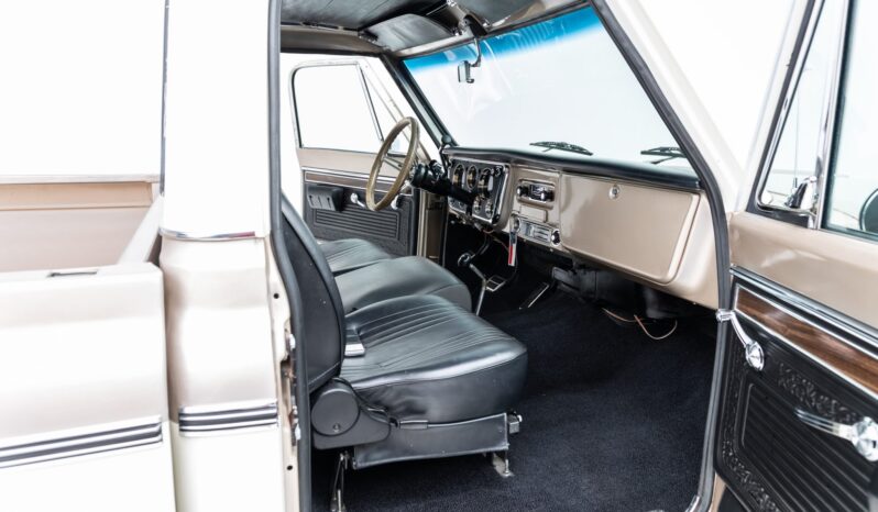 								1971 Chevrolet K20 Cheyenne Pickup 4×4 full									