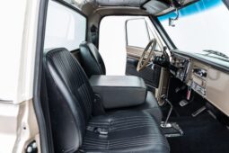 										1971 Chevrolet K20 Cheyenne Pickup 4×4 full									