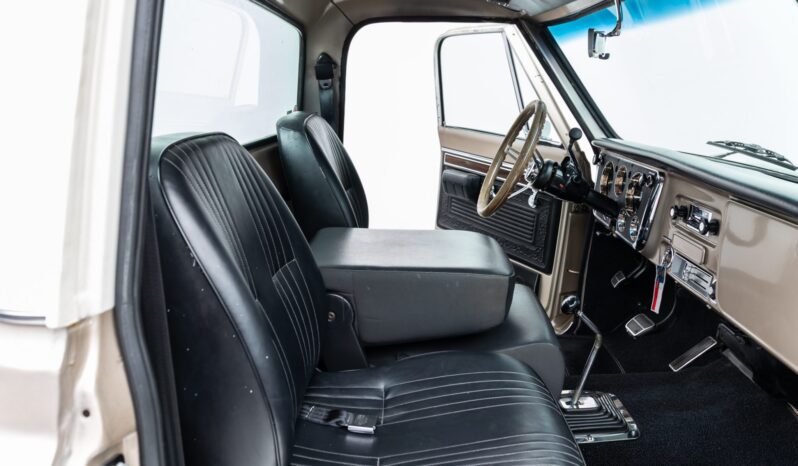 								1971 Chevrolet K20 Cheyenne Pickup 4×4 full									