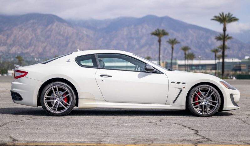 
								2012 Maserati GranTurismo MC full									