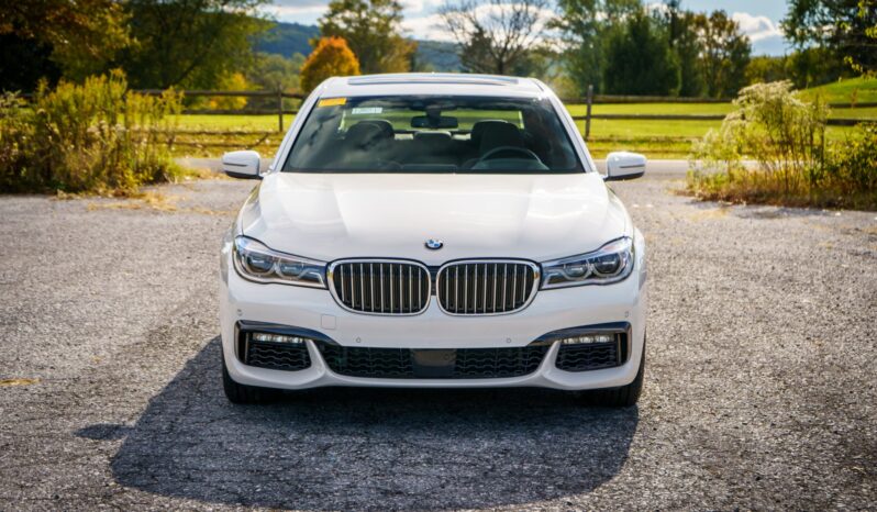 								2016 BMW 750i xDrive M Sport full									