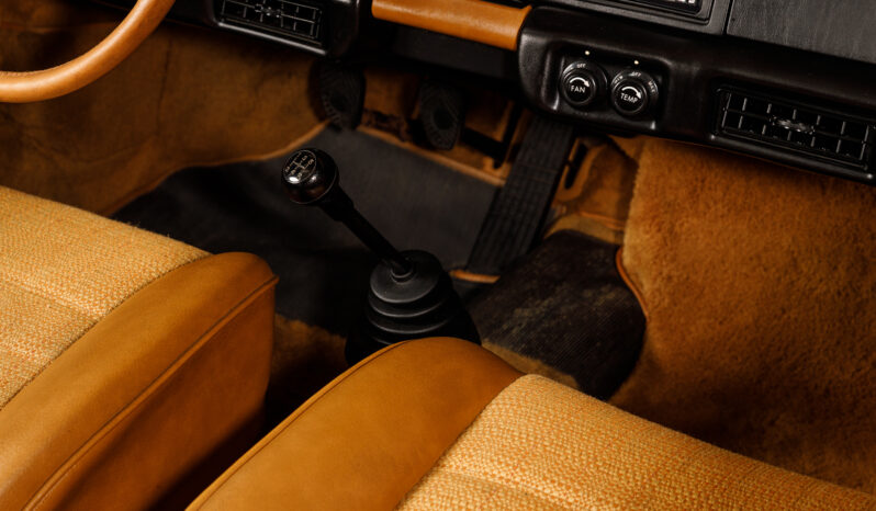 								1976 Porsche 911S Coupe Signature Edition 5-Speed full									