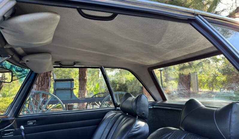 								1969 Mercedes-Benz 280SL full									