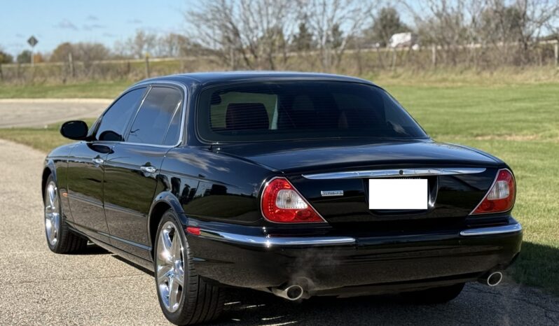 
								2005 Jaguar Super V8 full									