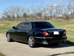 
										2005 Jaguar Super V8 full									