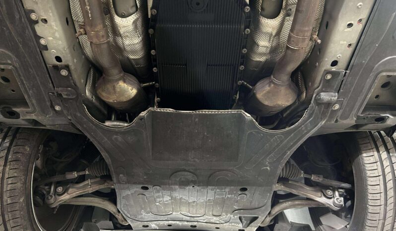 
								2005 Jaguar Super V8 full									