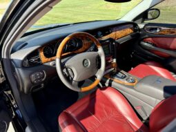 
										2005 Jaguar Super V8 full									