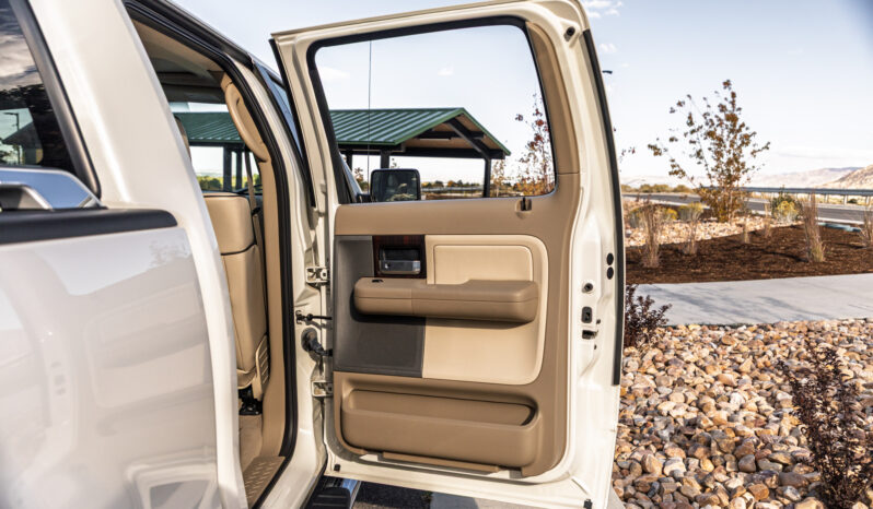 
								2006 Lincoln Mark LT 4×4 full									