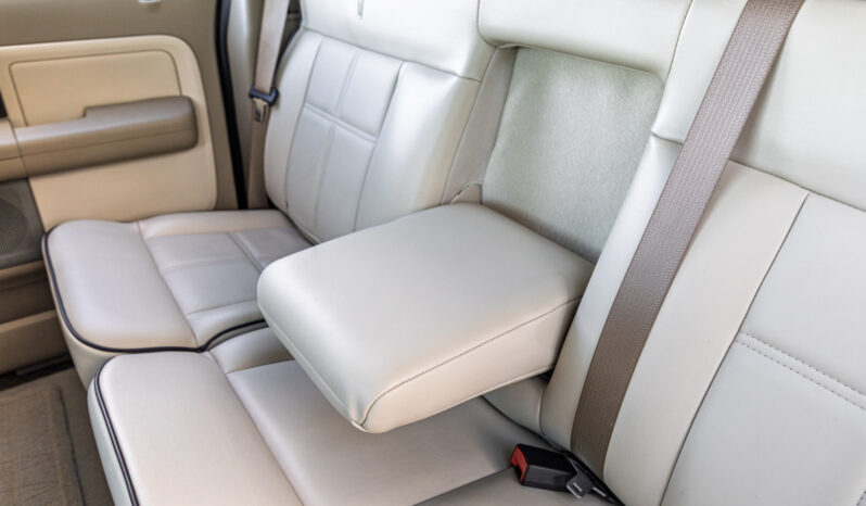 
								2006 Lincoln Mark LT 4×4 full									