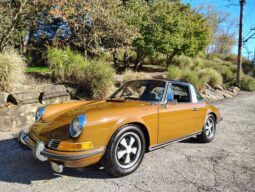 1972 Porsche 911T Targa 5-Speed full