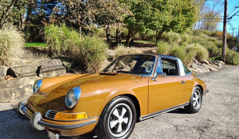 								1972 Porsche 911T Targa 5-Speed full									