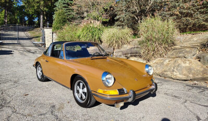 								1972 Porsche 911T Targa 5-Speed full									