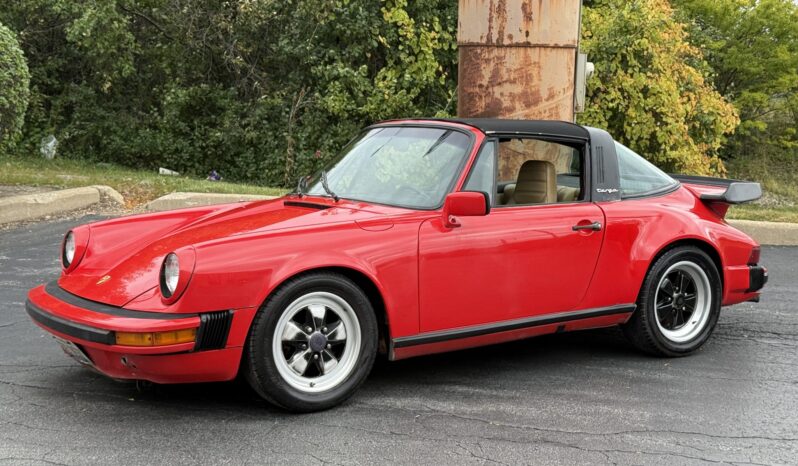 
								1981 Porsche 911SC Targa full									
