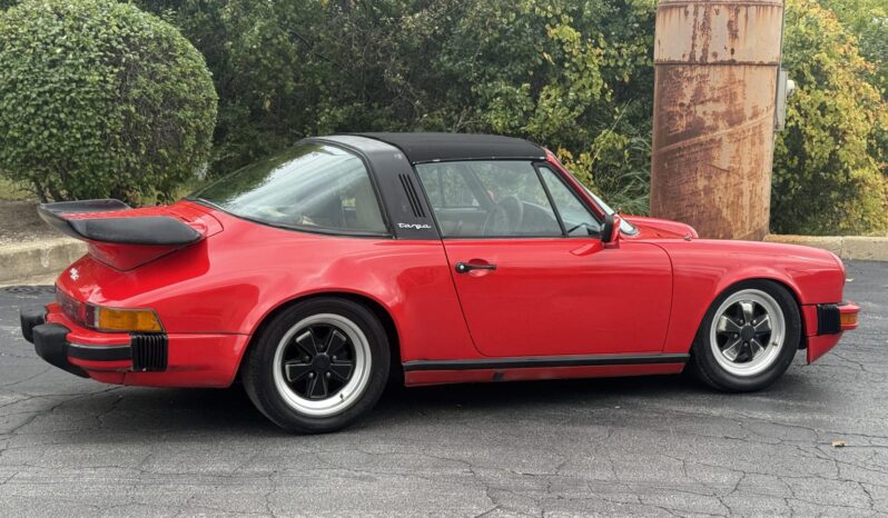 
								1981 Porsche 911SC Targa full									