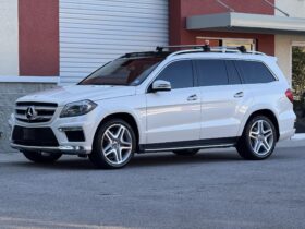 2015 Mercedes-Benz GL550 4MATIC