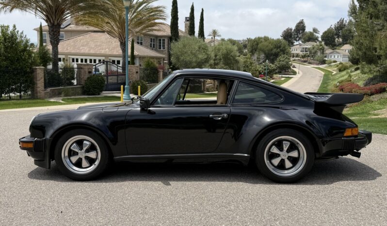 								1986 Porsche 911 Carrera Coupe M491 full									