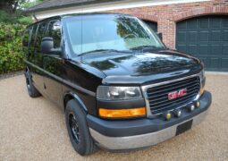 
										2003 GMC Savana G1500 Regency Conversion Van full									