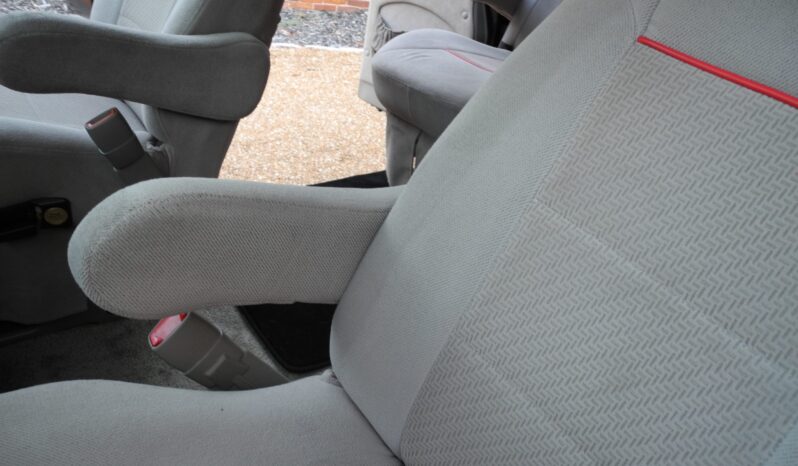 
								2003 GMC Savana G1500 Regency Conversion Van full									