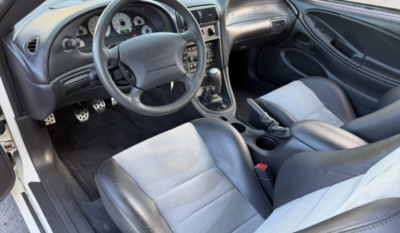 								2003 Ford Mustang SVT Cobra Coupe full									