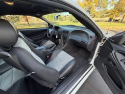 										2003 Ford Mustang SVT Cobra Coupe full									