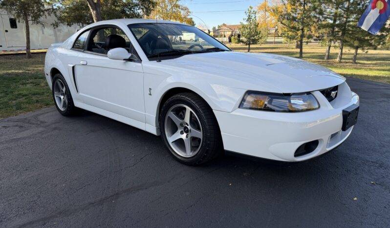 								2003 Ford Mustang SVT Cobra Coupe full									
