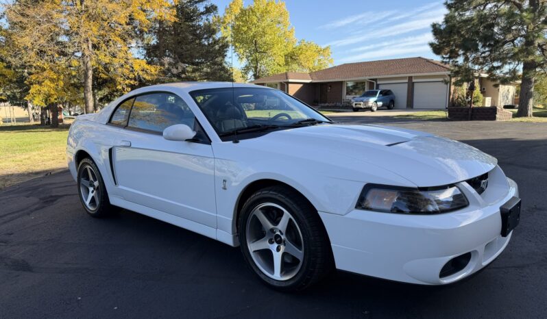 								2003 Ford Mustang SVT Cobra Coupe full									