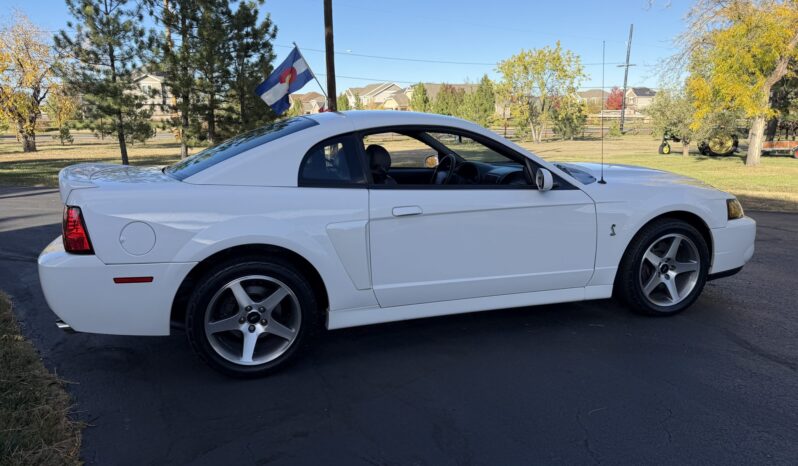 								2003 Ford Mustang SVT Cobra Coupe full									