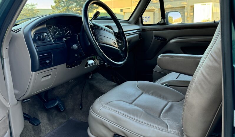 								1996 Ford Bronco Eddie Bauer full									