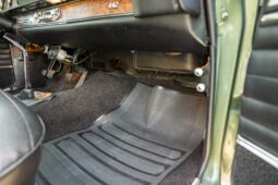 
										1970 Oldsmobile 442 Holiday Coupe 4-Speed full									