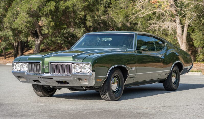 
								1970 Oldsmobile 442 Holiday Coupe 4-Speed full									