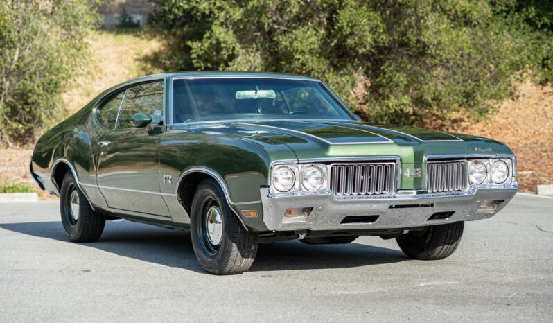 
								1970 Oldsmobile 442 Holiday Coupe 4-Speed full									