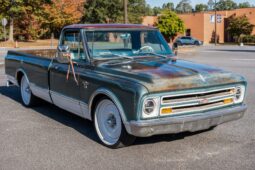 
										1967 Chevrolet C10 Pickup full									