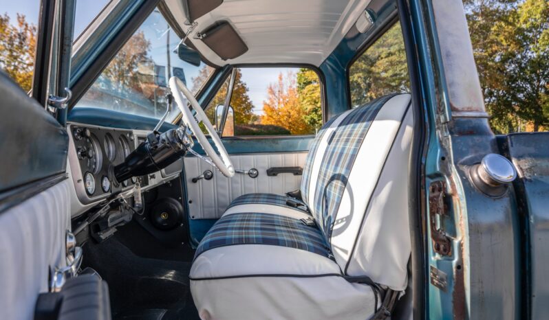 
								1967 Chevrolet C10 Pickup full									