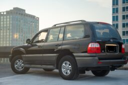 
										2001 Lexus LX470 full									