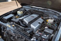 
										2001 Lexus LX470 full									