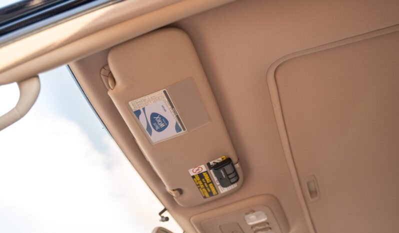 
								2001 Lexus LX470 full									