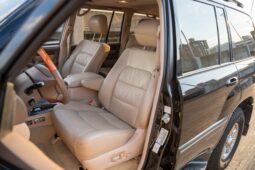 
										2001 Lexus LX470 full									