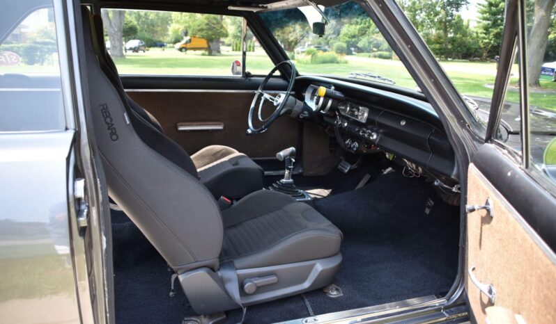 
								1962 Chevrolet Chevy II 100 2-Door Sedan full									