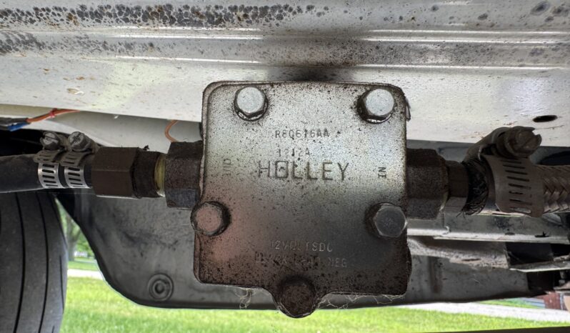 
								1962 Chevrolet Chevy II 100 2-Door Sedan full									