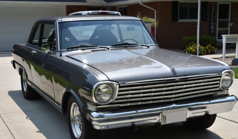 
								1962 Chevrolet Chevy II 100 2-Door Sedan full									