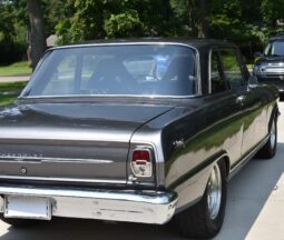 
										1962 Chevrolet Chevy II 100 2-Door Sedan full									