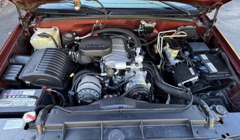 
								1998 Chevrolet K2500 HD Cheyenne 4×4 full									