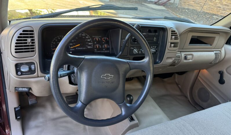 
								1998 Chevrolet K2500 HD Cheyenne 4×4 full									