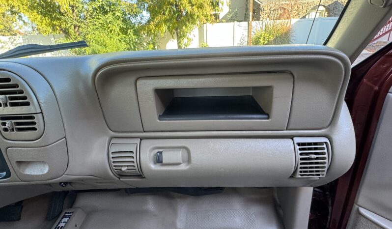 
								1998 Chevrolet K2500 HD Cheyenne 4×4 full									