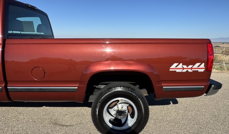 
								1998 Chevrolet K2500 HD Cheyenne 4×4 full									